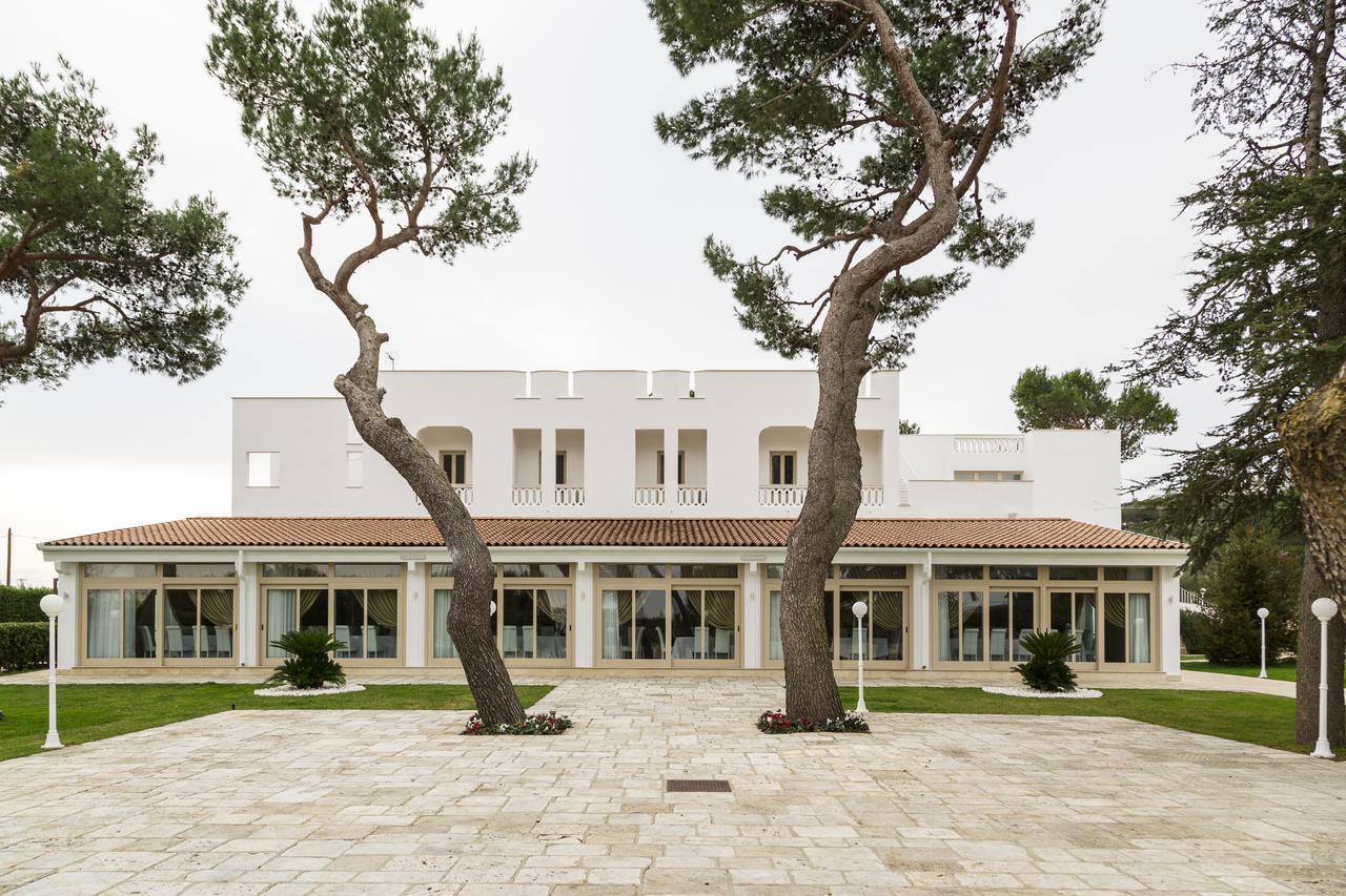Villa Natia Mottola Bagian luar foto